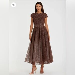 MAC DUGGAL
Brown Embellished Cap Sleeve A Line Dress size 10. NWT
